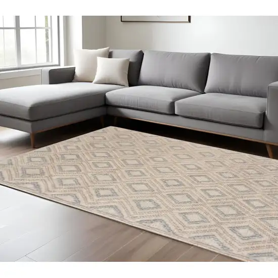Natural Geometric Handmade Area Rug Photo 2