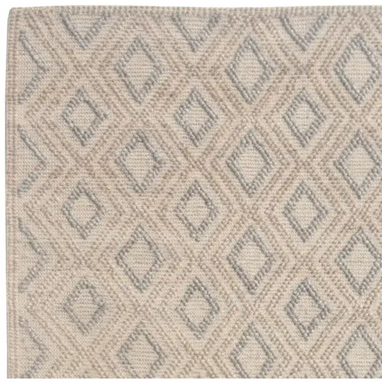 Natural Geometric Handmade Area Rug Photo 4