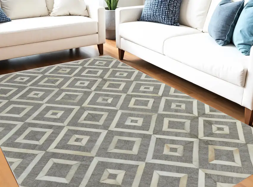 Tan and Ivory Geometric Hand Woven Area Rug Photo 1
