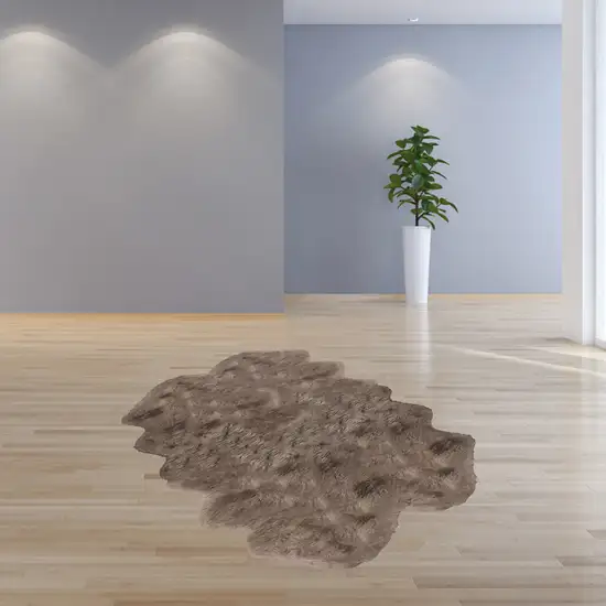 Taupe Quattro Sheepskin - Area Rug Photo 3