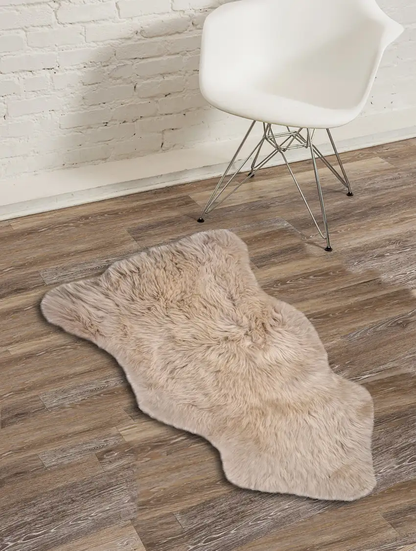 Taupe Single Sheepskin - Area Rug Photo 3