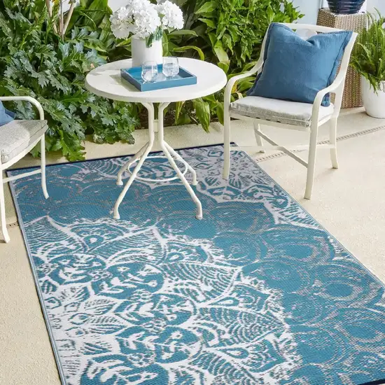 Teal Blue Floral Indoor Outdoor Area Rug Photo 6