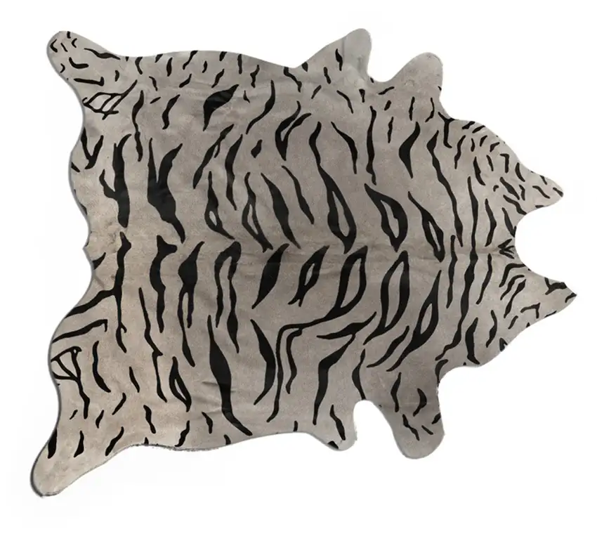 Tiger Black On Grey Cowhide - Rug Photo 1
