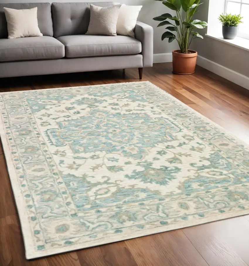Turquoise and Cream Medallion Area Rug Photo 2
