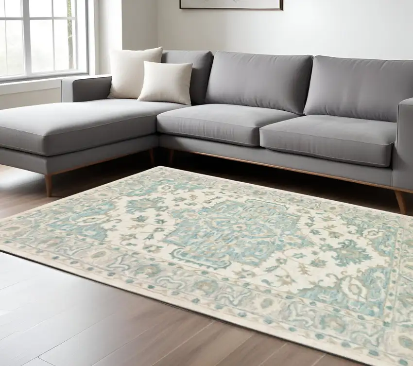 Turquoise and Cream Medallion Area Rug Photo 2