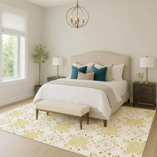 Wheat And Ivory Quatrefoil Washable Indoor Outdoor Area Rug Photo 5