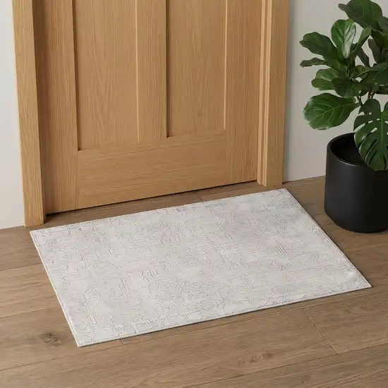 White Abstract Non Skid Area Rug Photo 1
