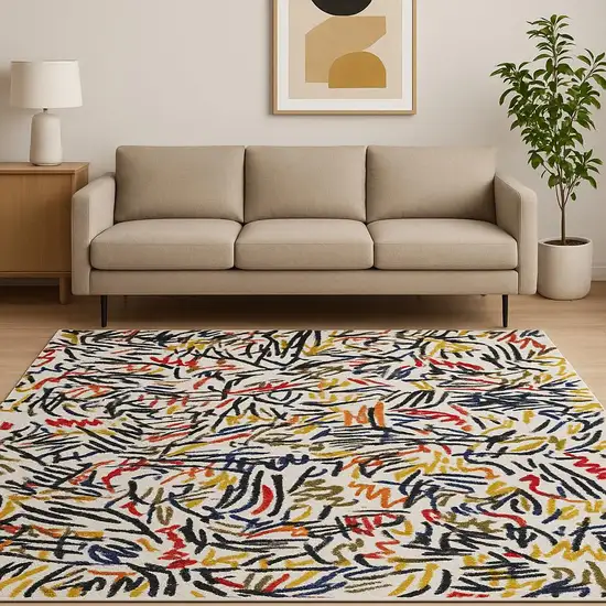 White Abstract Washable Area Rug Photo 1