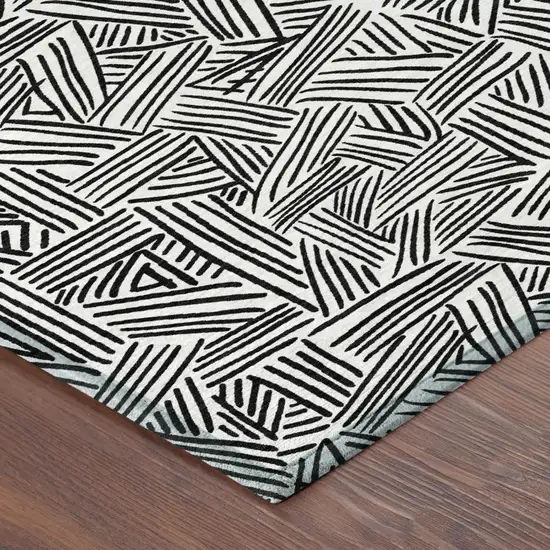 White And Beige Geometric Washable Indoor Outdoor Area Rug Photo 5