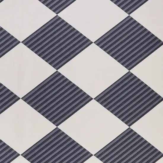 White And Black Diamond Area Rug With Fringe Photo 4