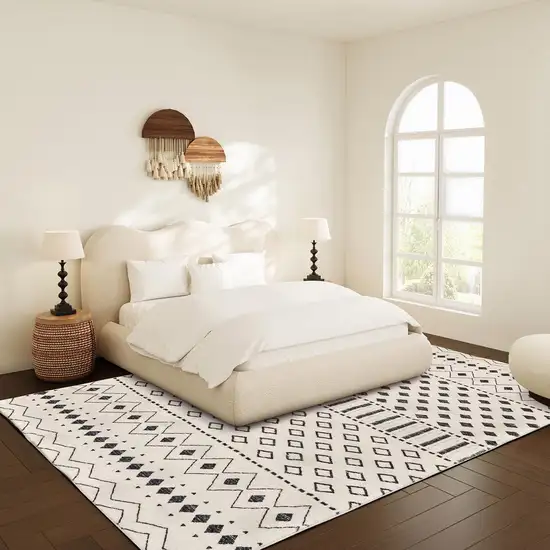 White And Charcoal Geometric Area Rug Photo 6