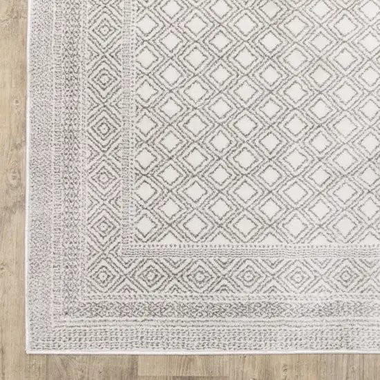 White And Grey Oriental Power Loom Stain Resistant Runner Rug Photo 3
