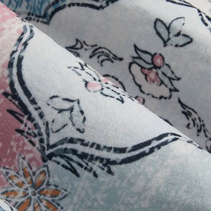 White Light Blue And Pink Quatrefoil Distressed Area Rug Photo 9