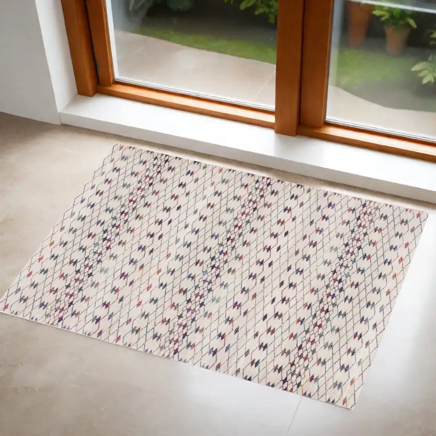 Cream Ikat Dhurrie Area Rug Photo 1