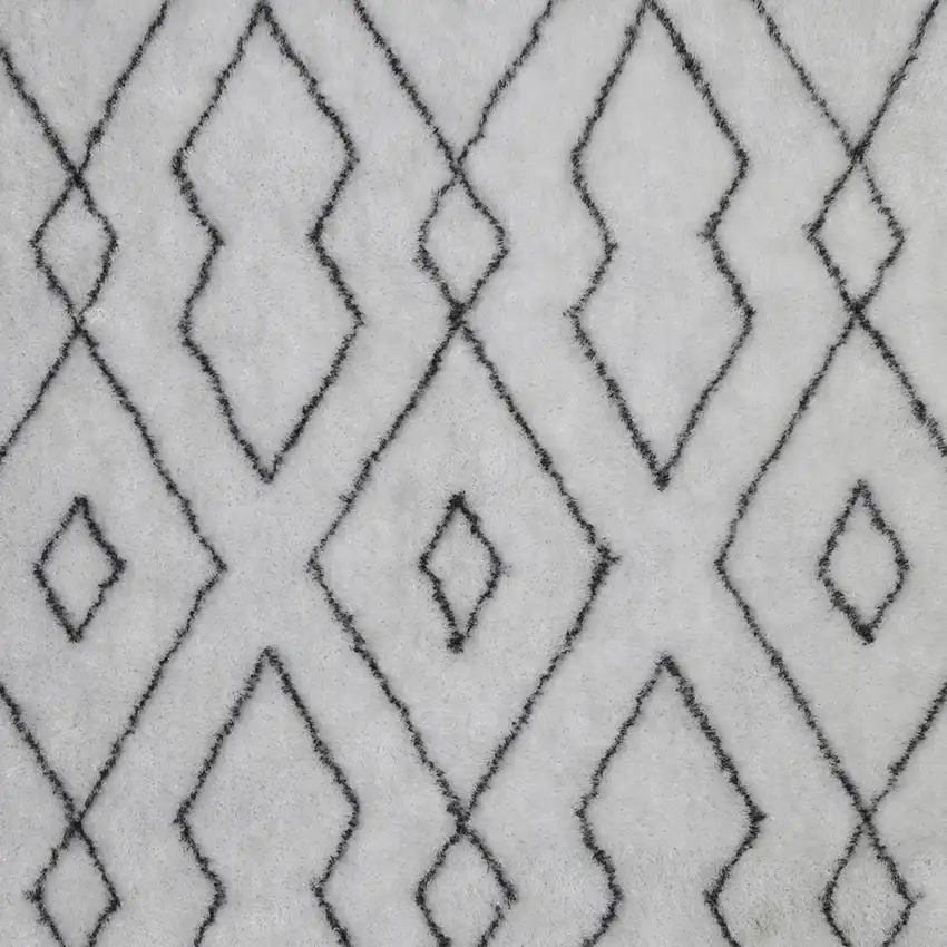 White Shag Hand Tufted Area Rug Photo 3