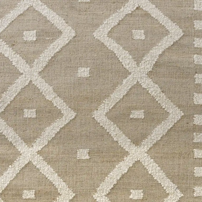 Wool Diamond Hand Woven Area Rug Photo 2