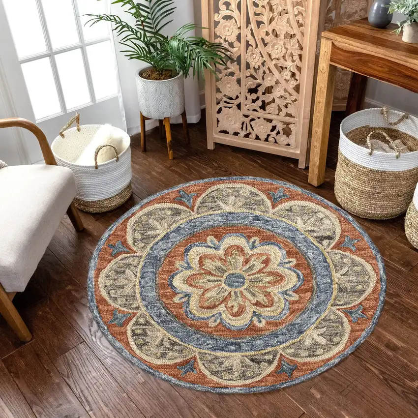 Wool Floral Hand Tufted Round Rug Photo 4