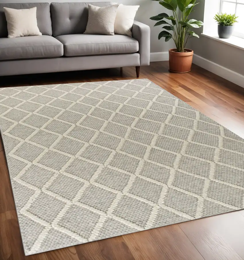 Gray And Ivory Wool Diamond Hand Woven Area Rug Photo 1