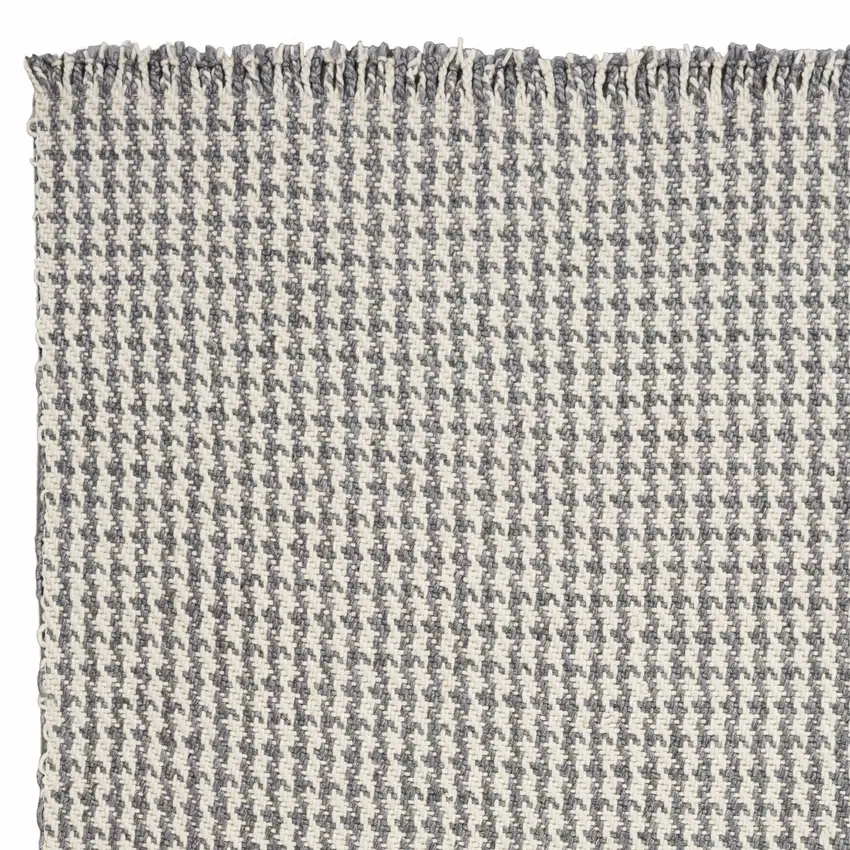 Wool Ivory or Grey Area Rug Photo 3