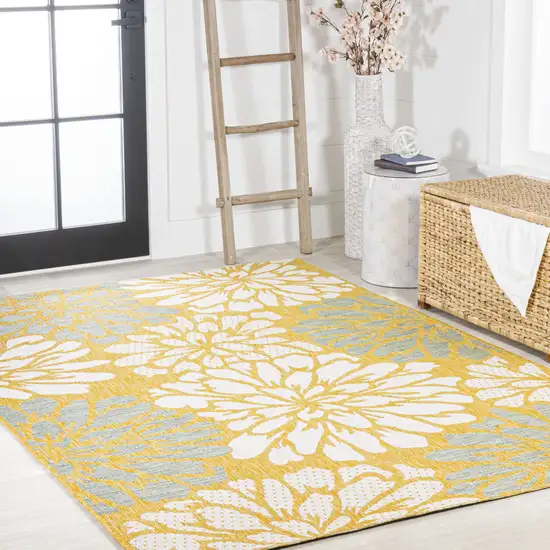 Yellow And Cream Floral Indoor Outdoor Area Rug Photo 8