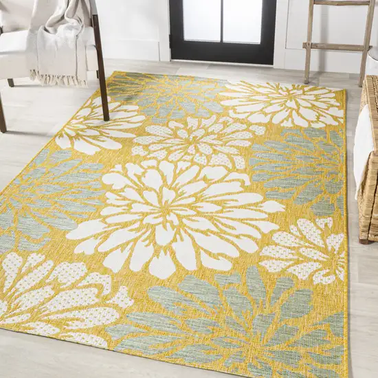 Yellow And Cream Floral Indoor Outdoor Area Rug Photo 5