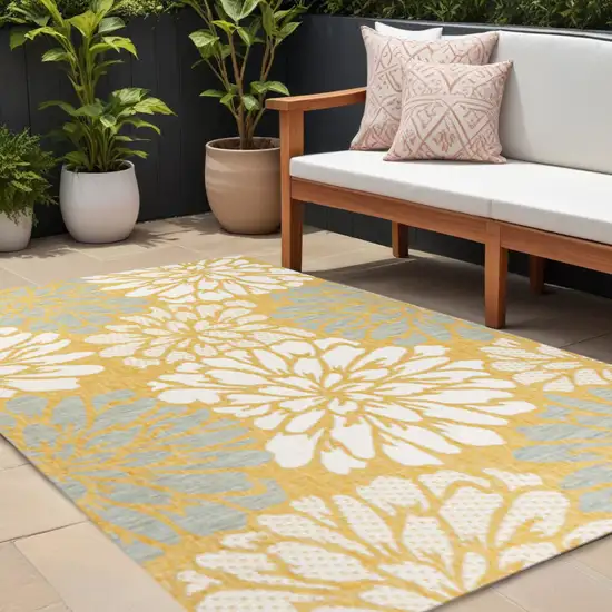 Yellow And Cream Floral Indoor Outdoor Area Rug Photo 1