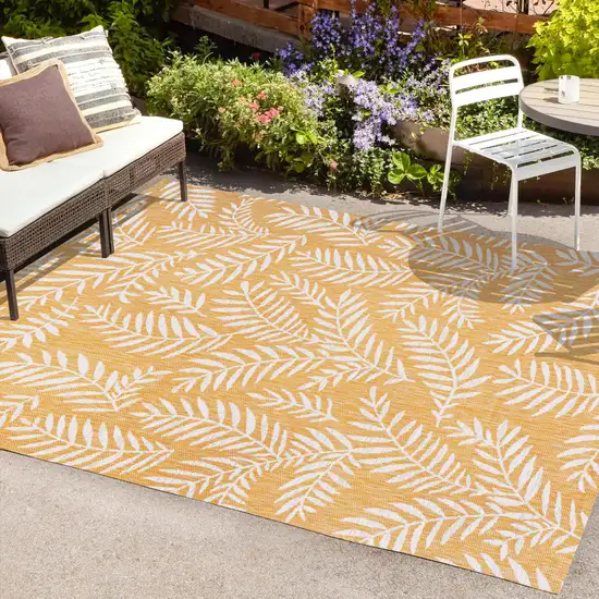 Yellow And Cream Floral Indoor Outdoor Area Rug Photo 9