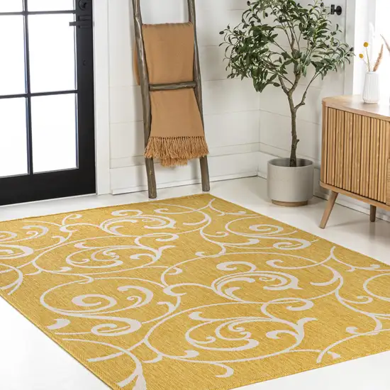Yellow And Cream Floral Indoor Outdoor Area Rug Photo 8