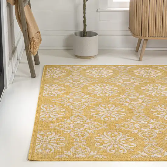 Yellow And Cream Floral Indoor Outdoor Area Rug Photo 5