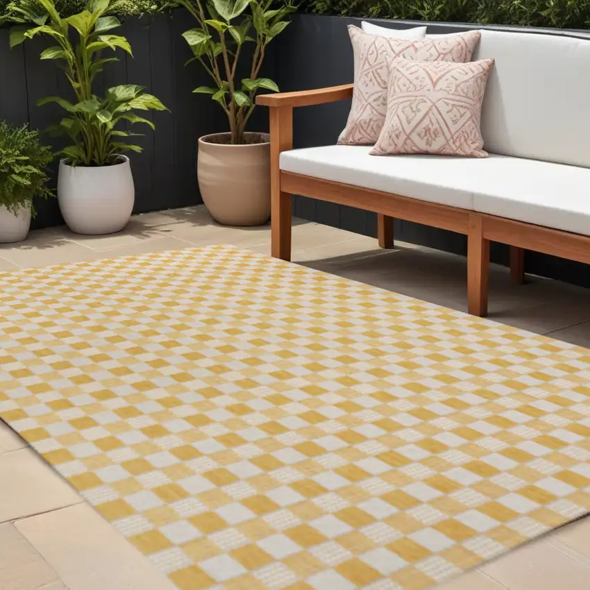 Yellow And Cream Geometric Indoor Outdoor Area Rug Photo 1