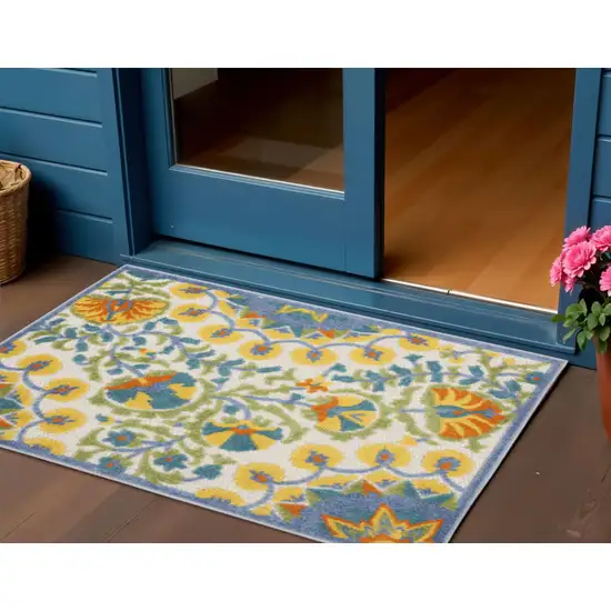 Yellow And Ivory Indoor Outdoor Area Rug Photo 2