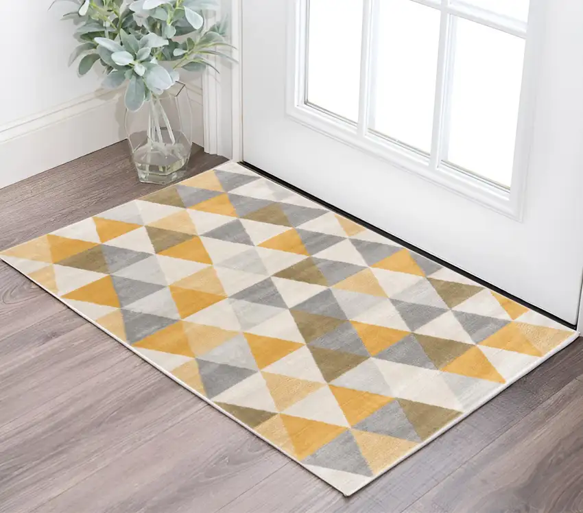 Yellow and Ivory Geometric Area Rug Photo 1