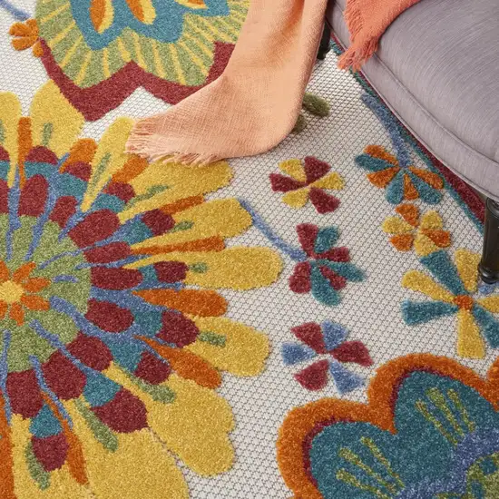 Yellow And Ivory Indoor Outdoor Area Rug Photo 9