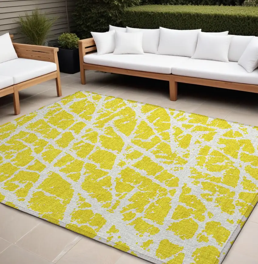 Yellow and White Abstract Washable Non Skid Indoor Outdoor Area Rug Photo 1